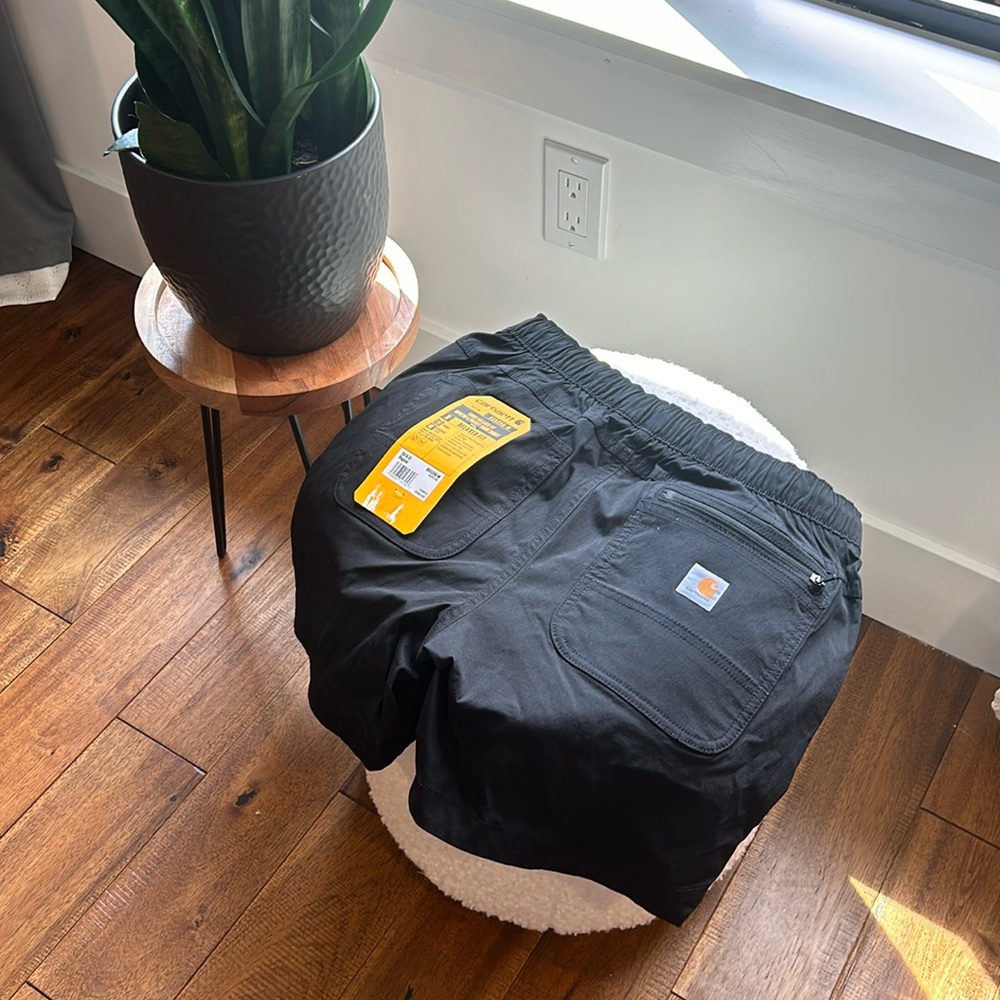 Brand new Women’s Carhartt short